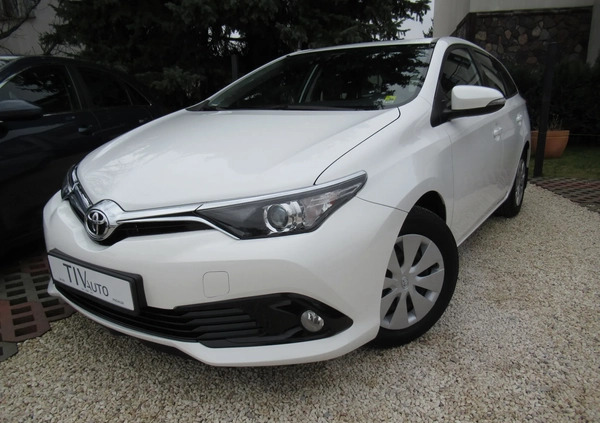 Toyota Auris cena 51893 przebieg: 53700, rok produkcji 2018 z Dąbrowa Tarnowska małe 172
